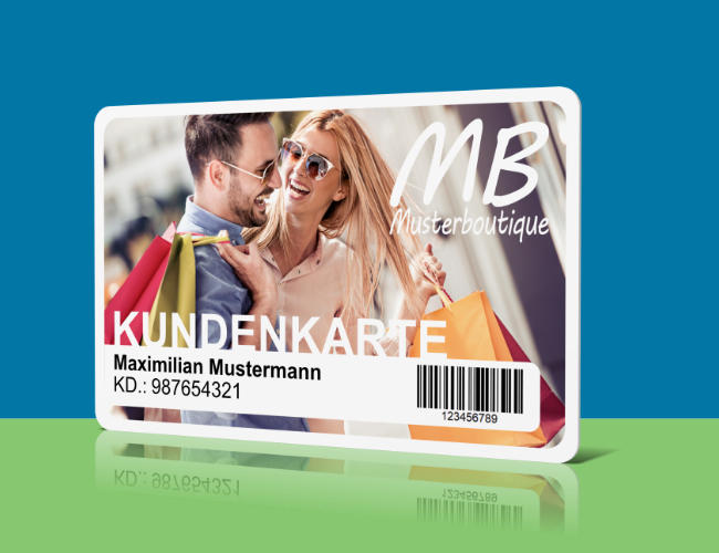 Personalisierte Kundenkarten drucken lassen | ab 1 Stück auf Abruf